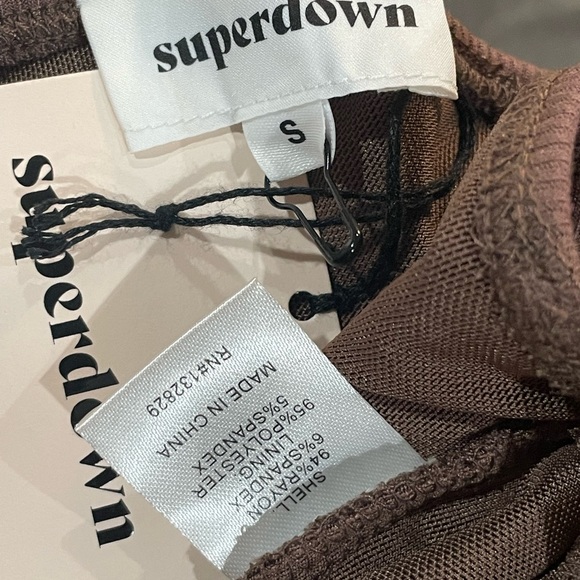 Superdown - Top - Picture 2 of 2